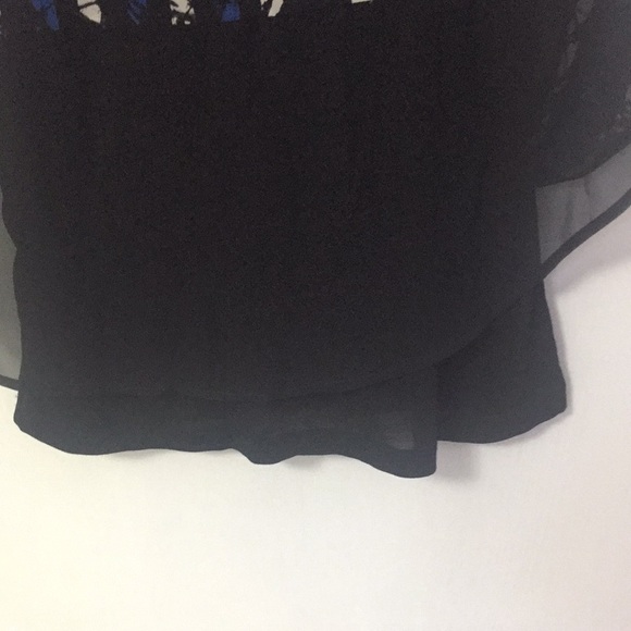 Kenneth Cole -The Holly Ann Sleeveless Blouse - Picture 7 of 10